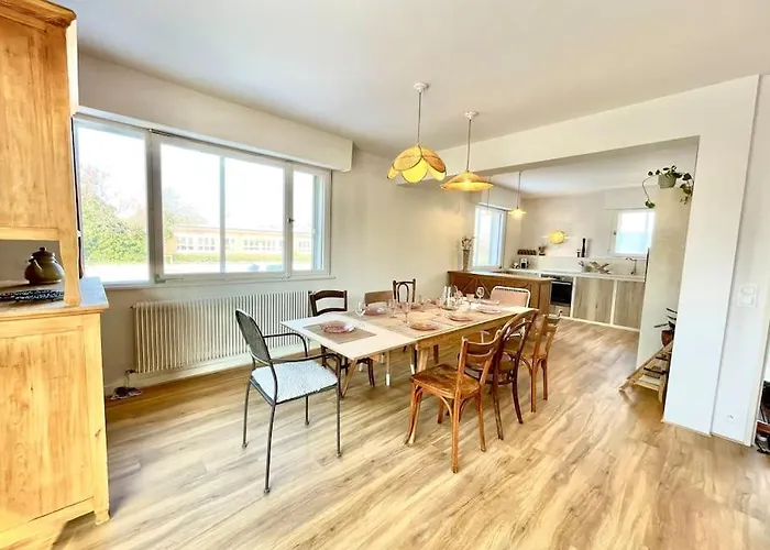 Maison Individuelle 100 M2, Jardin Et Parking Privé Hébergement de vacances *