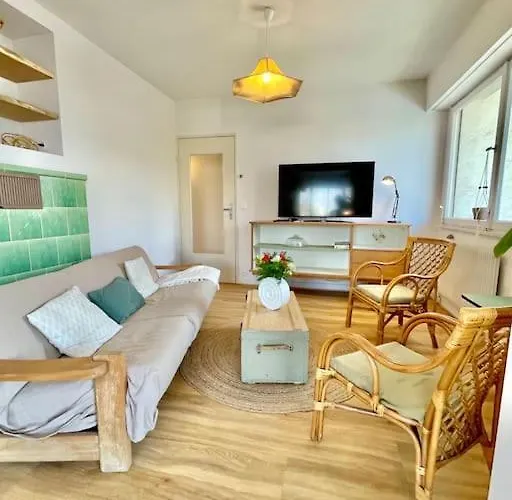 Maison Individuelle 100 M2, Jardin Et Parking Privé *