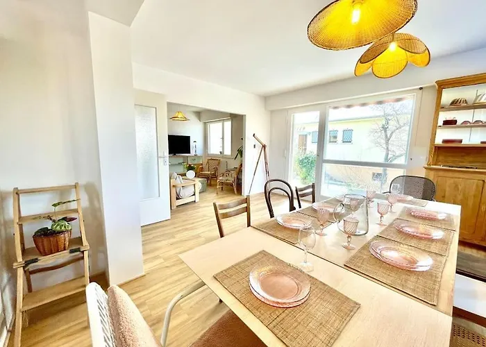 Maison Individuelle 100 M2, Jardin Et Parking Privé *